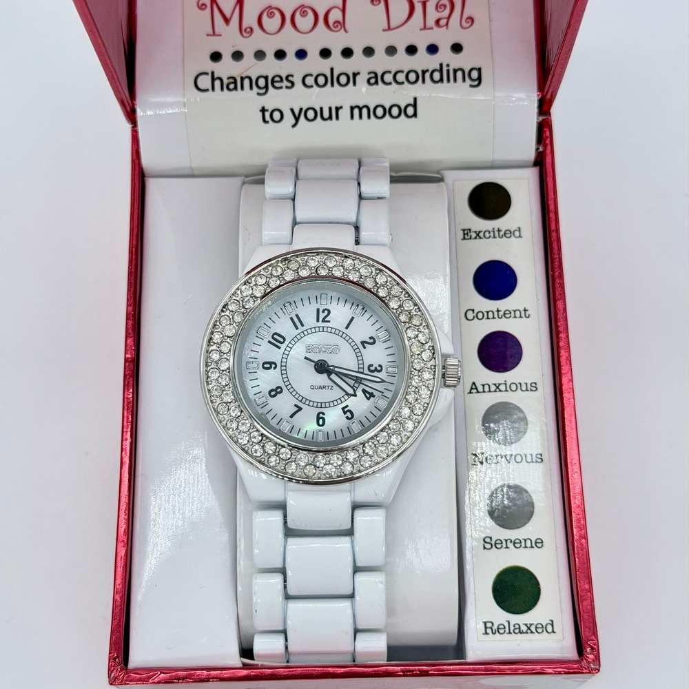 Bongo Mood Dial Womens Quartz White Resin Rhinestone Watch BG141A Color Changing